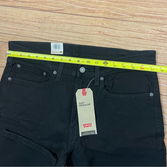 Levis 505 Jeans Mens Regular Fit Straight Leg Black Size 34x30 - Picture 6 of 9